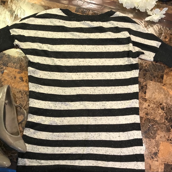GAP maternity top Small black white stripe sweater - Picture 5 of 10